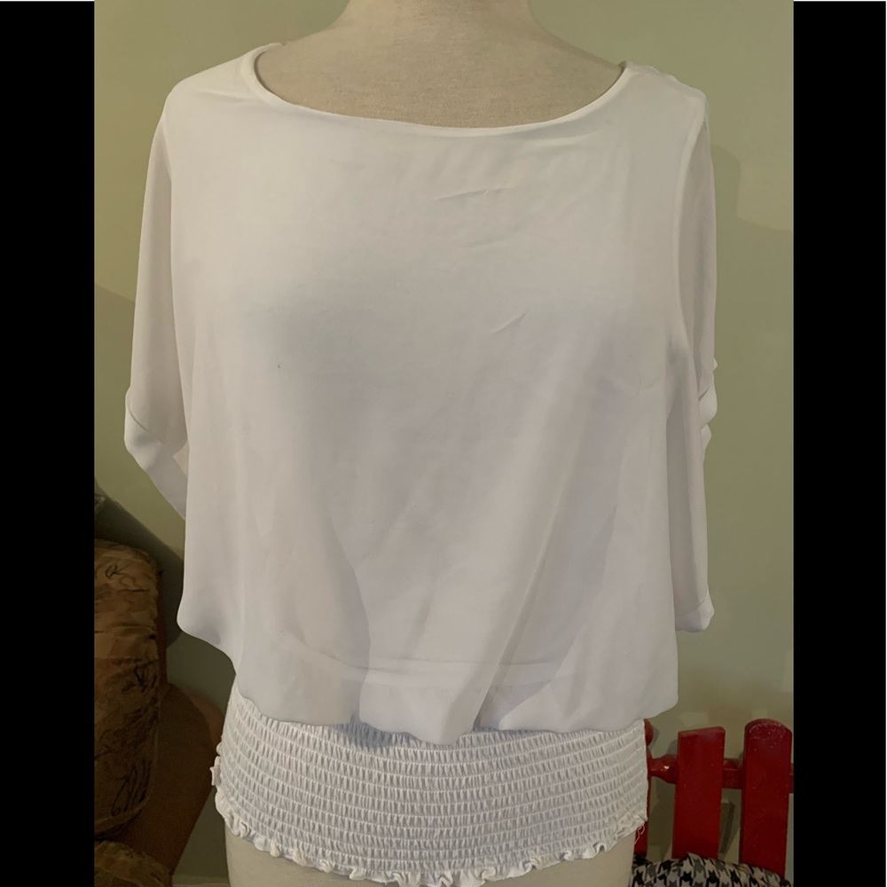 Joseph A. Abboud woman’s short sleeve top (blouse) size L